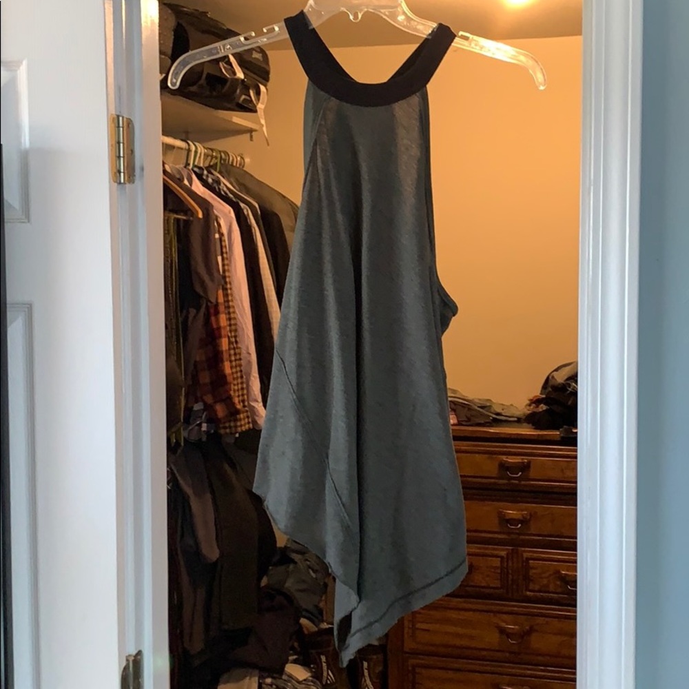 Handkerchief tank
